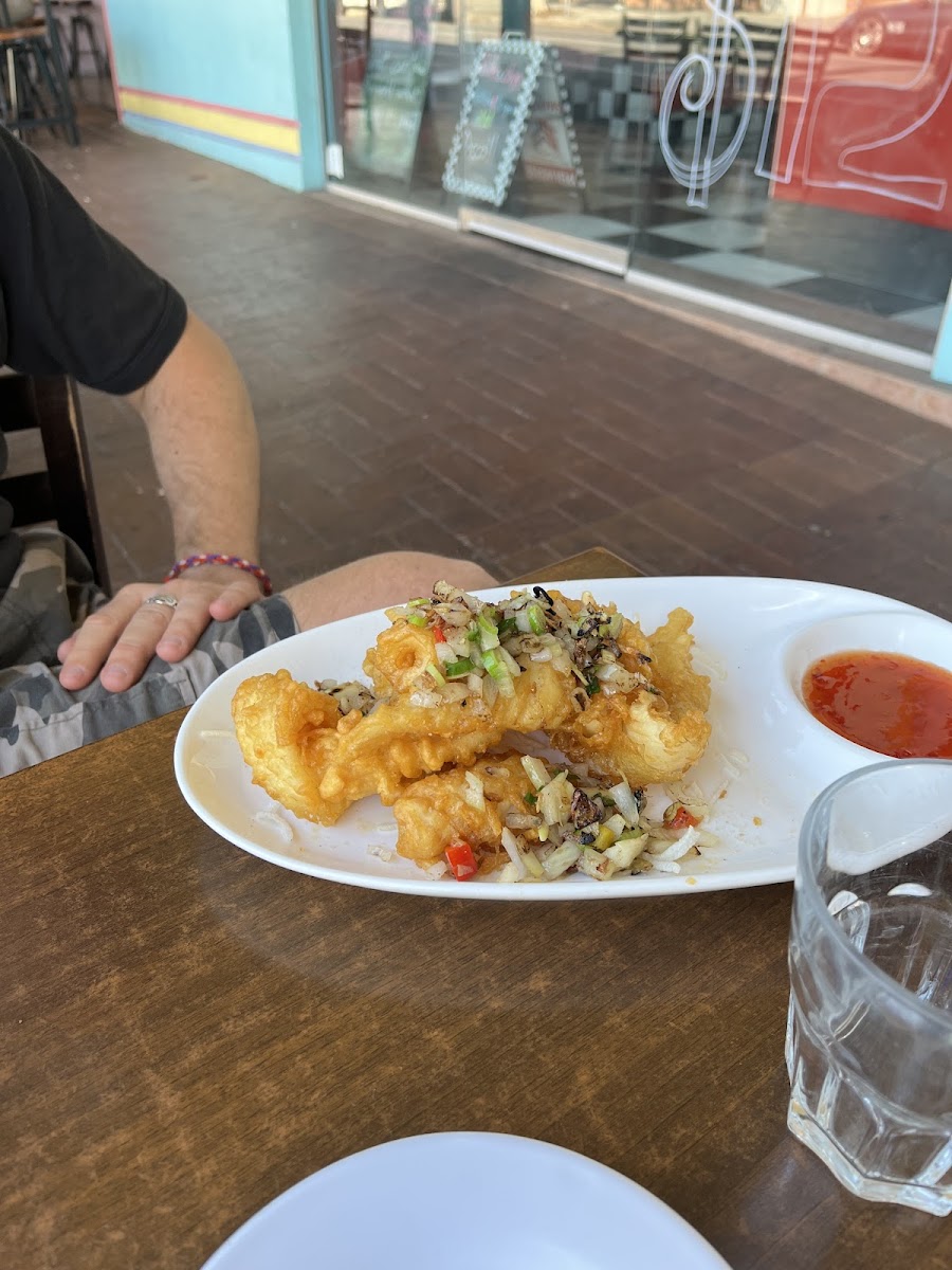 Pre Wrapped Salad Rolls